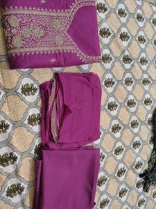 Embroidered Kurta Set
