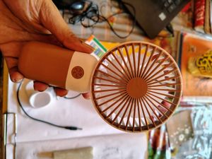 Rechargeable Mini USB Fan