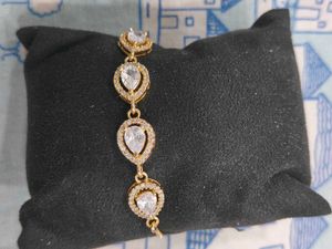 Exquisite Crystal &amp; Gold Bracelet Amoli