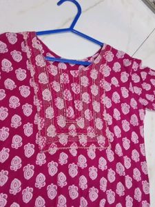 Pink Trendy Kurti.