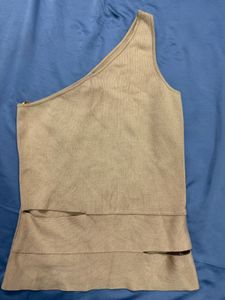 one shoulder top