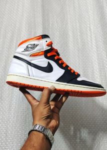 Air Jordan 1 High OG White Orange