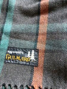 Raymond Blanket