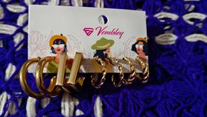 Gold Earring Set