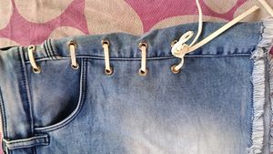 brand new Girls Denim hot Shorts with Lace-up Deta