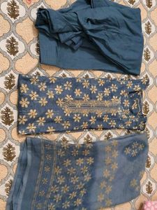 Embroidered Teal Kurta Set with Dupatta