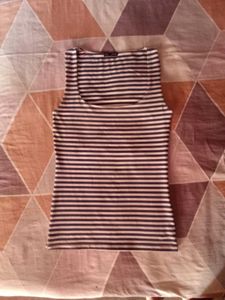 ZARA trendy tank top with square neck