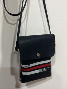 Black Brooklyn Sling Bag