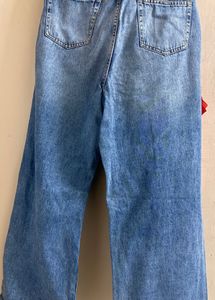 Distressed Wide Leg Jeans