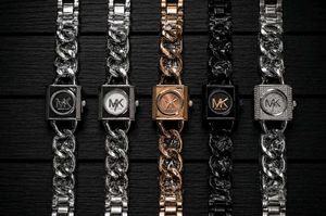 Michael Kors  Paved Watch FOR LADIES PREMIUM QUALI