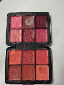 Multi-Shade Cream Blush Palette