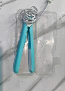Mini Hair Straightener