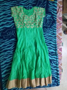 Gown Set