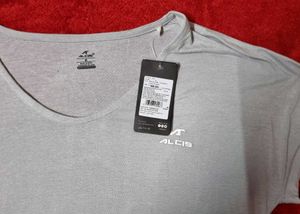 Alcis light weight t shirt