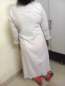 Elegant White Kurta with Pink Embroidery