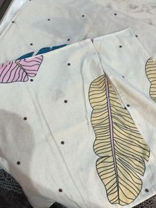 Cute Leaf Print Pillowcase-2