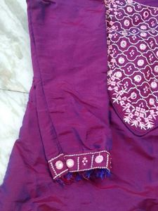 Elegant Embroidered Purple Kurta