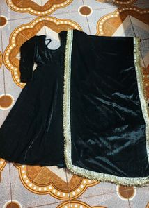beautiful 😍 black anarkali with lace bordar duppa