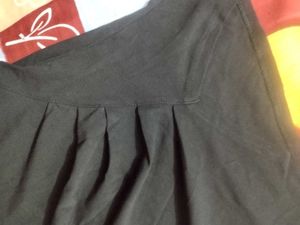Stylish black top