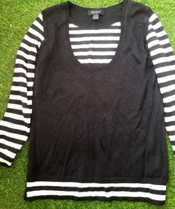 🔥SALE🔥Korean Stripe Sweatshirt M Or L