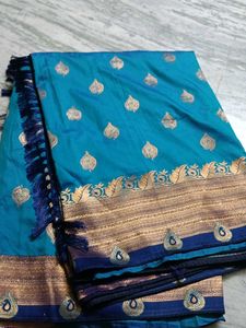 Beautiful Teal Silk Saree with Gold Weave and comp