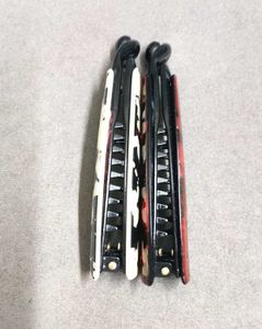 Pair Of 2 Banana Clips OffWhite🤍🖤 &amp; Red♥️BLack🖤