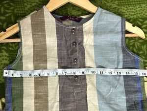 Sleeveless Kurta For Women’s
