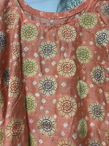 Gadwal bandhni double colour dress