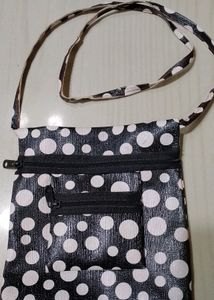 Black -White Sling Bag For Girls 🤍🖤