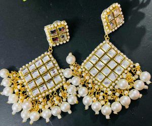 Woman Fancy Party Wear Havey Long Size Earrings