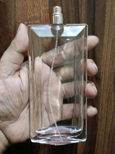 idole Elegant Perfume Bottle