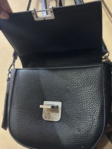 Chic Black Crossbody Bag