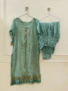 Elegant Pakistani Kurta Set with Dupatta