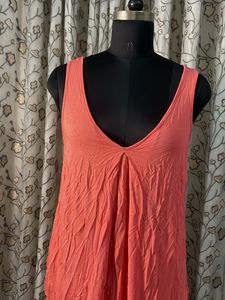 Coral V-Neck Sleeveless Top