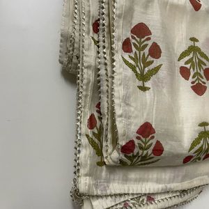 Elegant Cream Kurta Set with Sequins