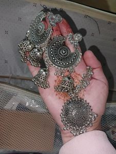 Oxidised Magtika And Earning Set