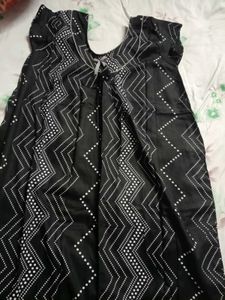 Stylish Black Nightgown