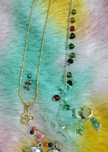 Brand new Charming Dolphin &amp; Heart Jewelry Set
