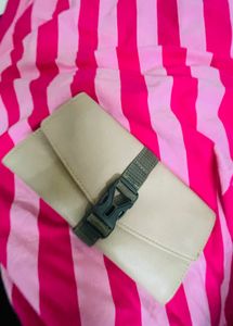baggit clutch