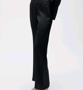 Chic Black Wide-Leg Satin Pants