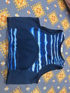 Navy Blue Sleeveless Crop Top
