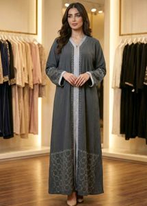 New Unused Saudi Abaya