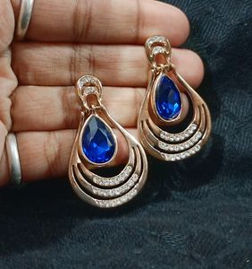 Blue Stone Golden Earring