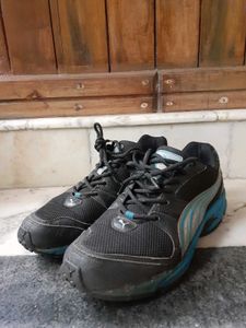Puma Men's UK9 shoes