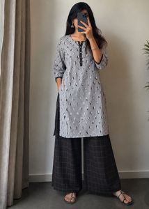 Grey Printed Suit set with black check