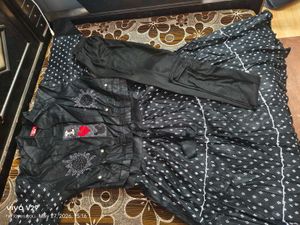 women's ethnic dress black and white 🐻‍❄️