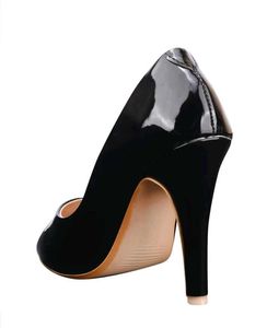 Classic Black heels 👠✨