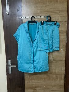 Used Women’s Blue Night suit