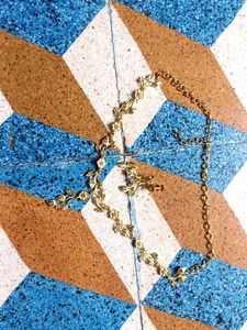 Exquisite Floral Gold-Tone Necklace