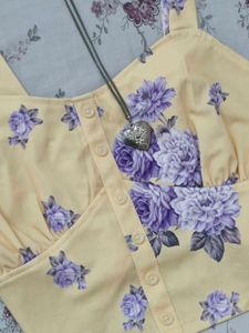 Butter yellow whimsical top